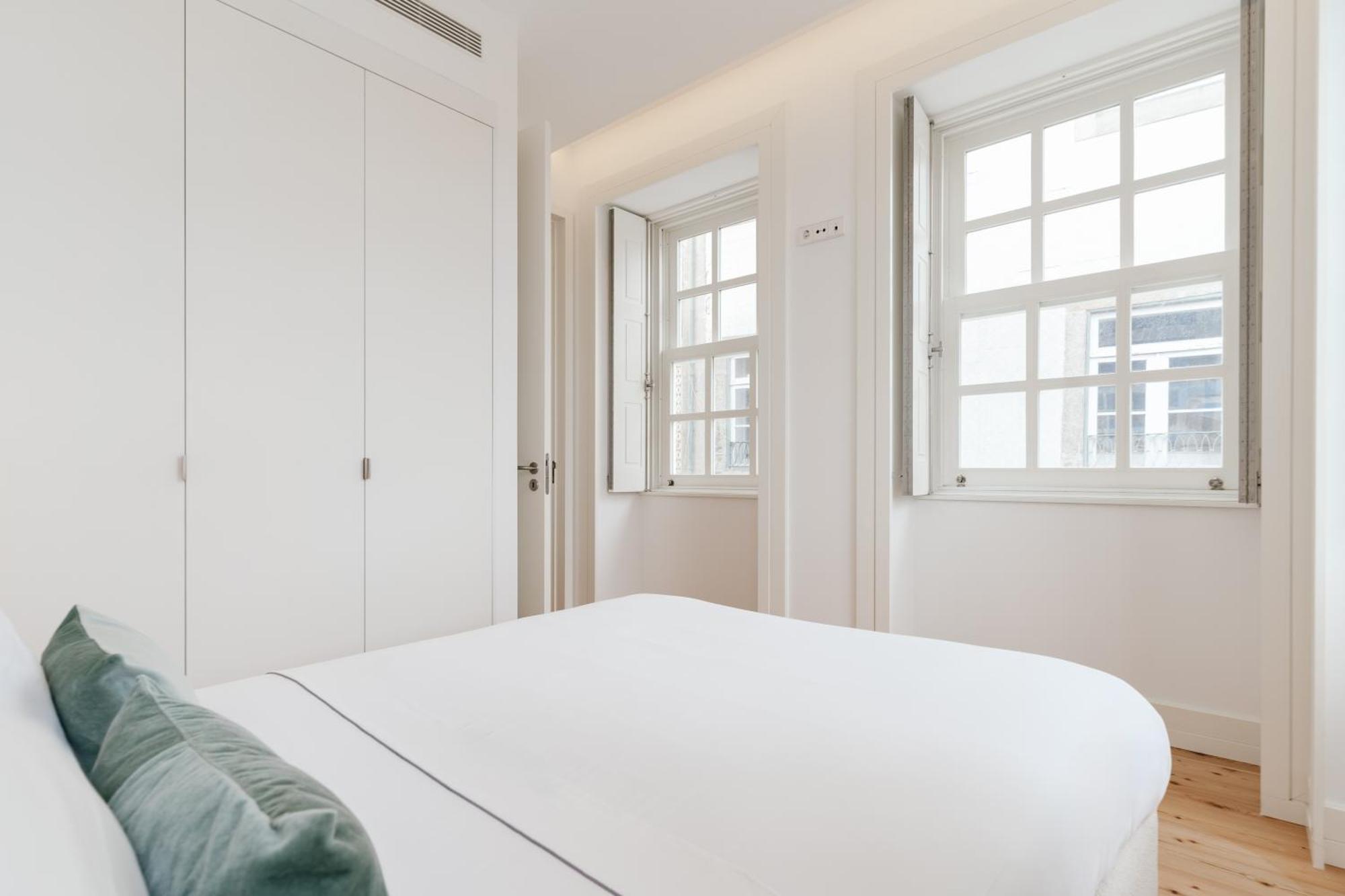 Feel Porto Clerigos Charm Flats Apartment Exterior photo
