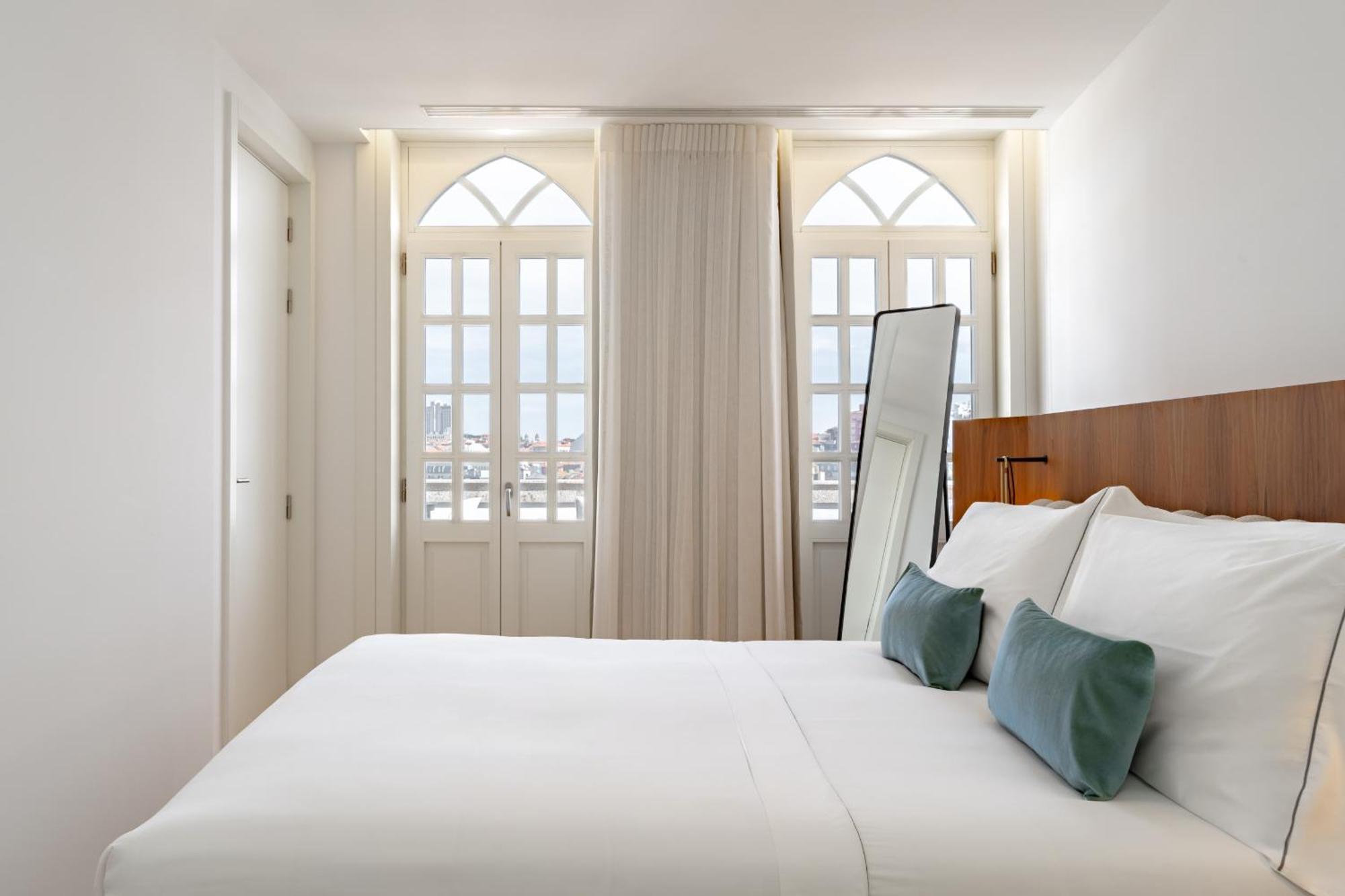 Feel Porto Clerigos Charm Flats Apartment Exterior photo
